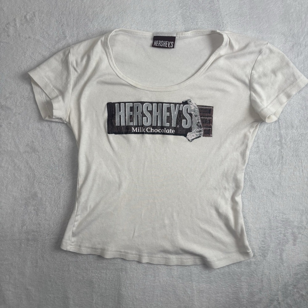 Y2K 2004 Hershey's Milk Chocolate White Cap Sleeve Shirts Women's Medium